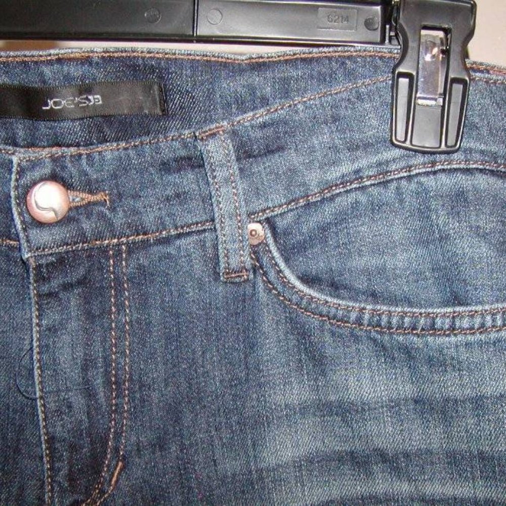 JOES WOMENS MED WASH STRETCH FIT SLIT HEN KICKER CAPRIS SZ 30 EUC! - Picture 2 of 6